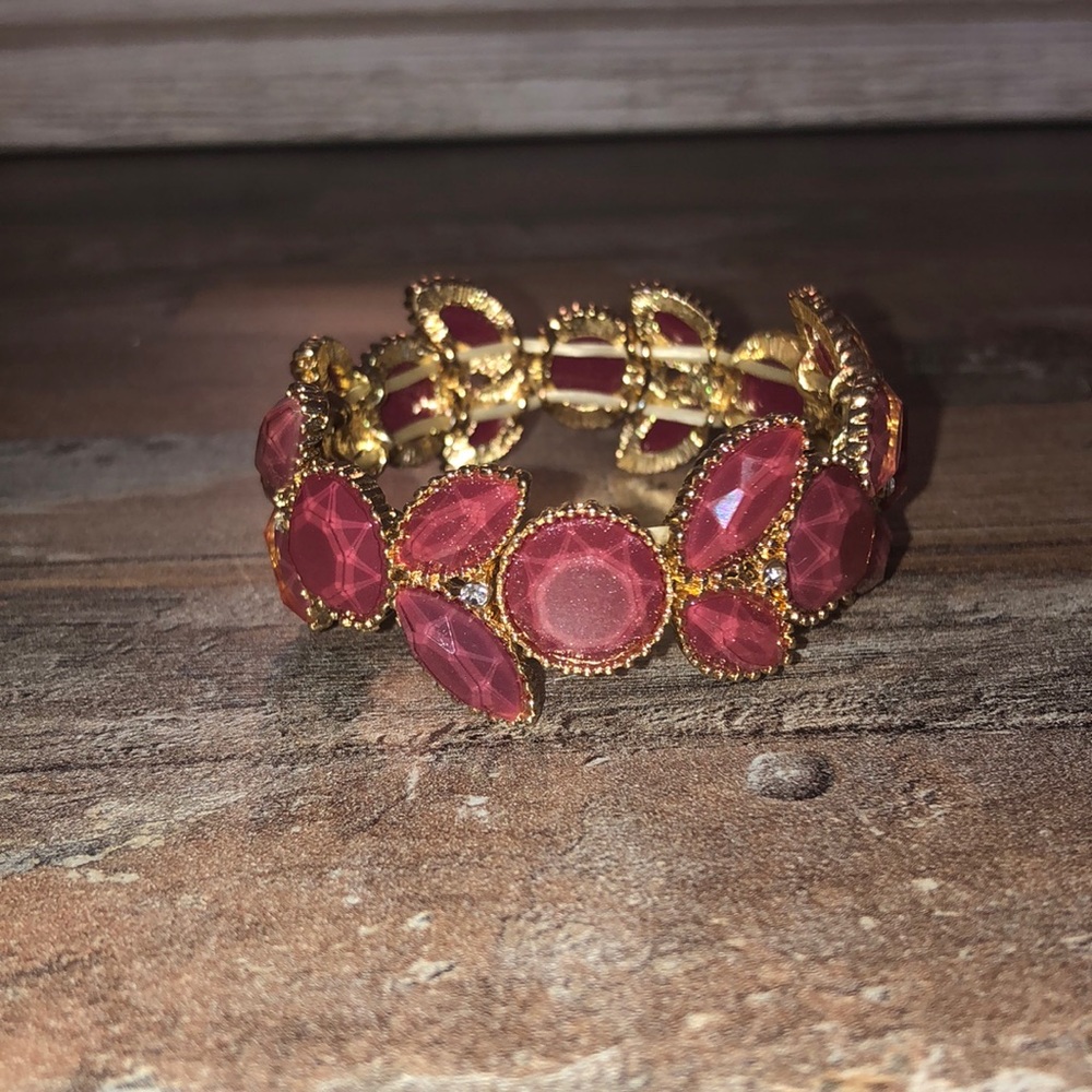 STATEMENT BRACELETS - Picture 2 of 3